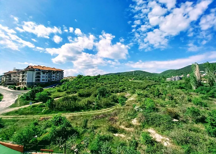 Panoramic Butterfly דירה